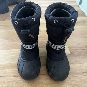 Sorel snow boots, size 11, black